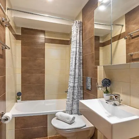 Luxurious Close To The Sea Apartment Rhodes City