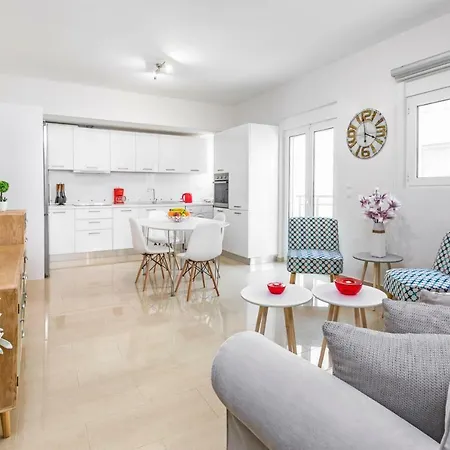 Luxurious Close To The Sea Apartment Rhodes City