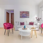 Luxurious Close To The Sea
